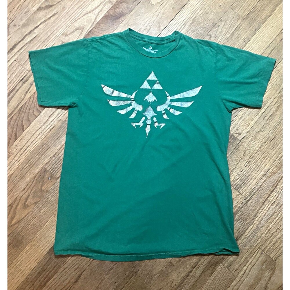 Nintendo Zelda Skyward Sword Link Green Triforce Hylian Crest T-Shirt size L